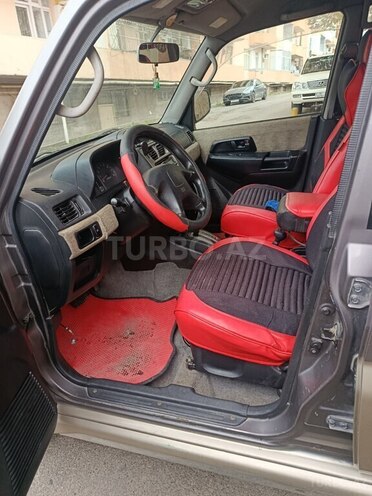 Mitsubishi Pajero io 1998, 330,000 km - 1.8 л - Bakı