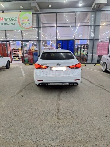 Hyundai Elantra 2015, 251,058 km - 1.8 l - Bakı