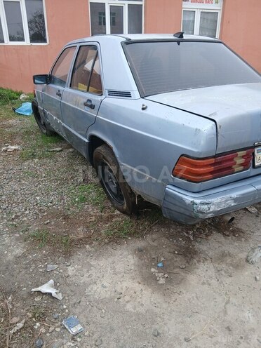 Mercedes 190 1990, 350,000 km - 2.0 l - Gəncə