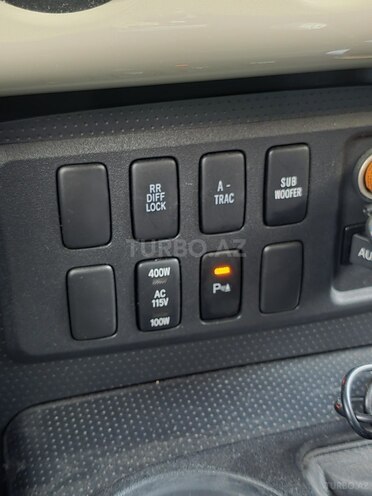 Toyota FJ Cruiser 2007, 99,000 km - 4.0 l - Naxçıvan
