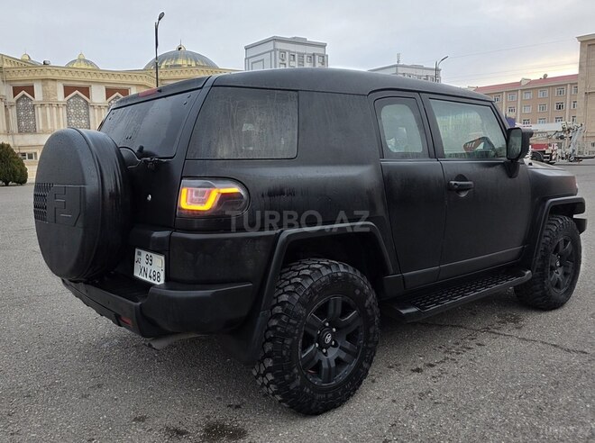 Toyota FJ Cruiser 2007, 99,000 km - 4.0 l - Naxçıvan
