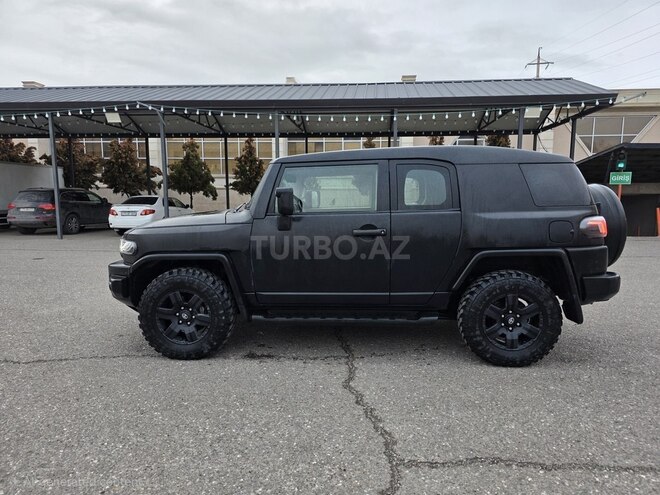 Toyota FJ Cruiser 2007, 99,000 km - 4.0 l - Naxçıvan