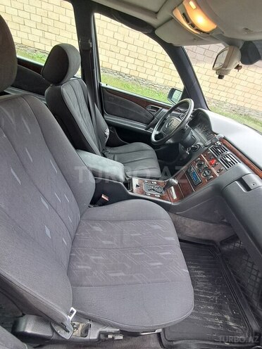 Mercedes E 230 1996, 432,285 km - 2.3 l - Gəncə