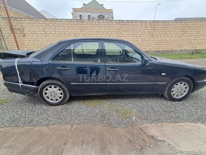 Mercedes E 230 1996, 432,285 km - 2.3 l - Gəncə
