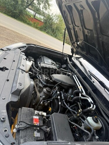 Toyota Land Cruiser Prado 2014, 208,000 km - 2.7 l - Astara