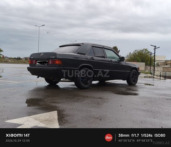 Mercedes 190 1993, 256,000 km - 2.0 l - Bakı