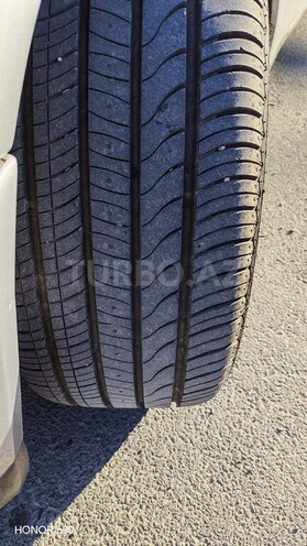 Mercedes E 240 1998, 404,341 km - 2.4 l - Bakı