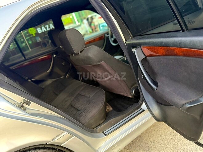 Mercedes C 180 1998, 303,030 km - 1.8 л - Bakı