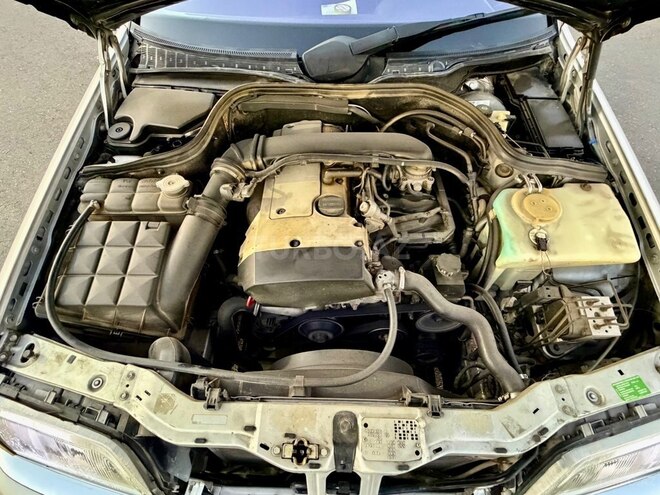 Mercedes C 180 1998, 303,030 km - 1.8 л - Bakı