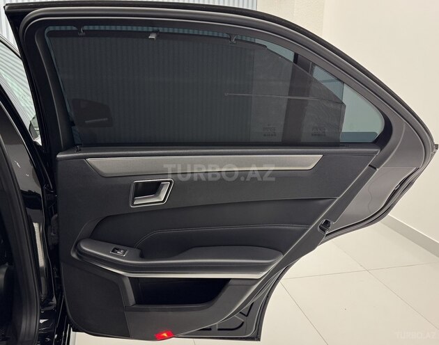 Mercedes E 220 2013, 300,000 km - 2.1 л - Bakı