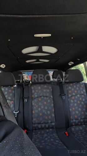Mercedes  2010, 370,300 km - 2.1 l - Hacıqabul
