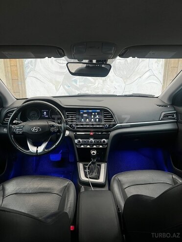 Hyundai Elantra 2019, 181,856 km - 2.0 l - Bakı