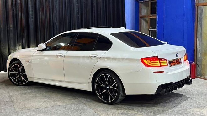BMW 528 2013, 190,000 km - 2.0 л - Sumqayıt