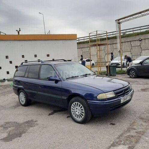 Opel Astra 1994, 248,000 km - 1.6 l - Bakı