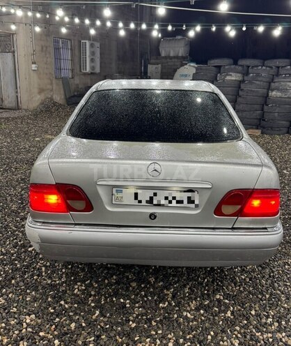 Mercedes E 230 1995, 345,000 km - 2.3 l - Bakı