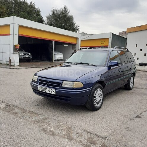 Opel Astra 1994, 248,000 km - 1.6 l - Bakı