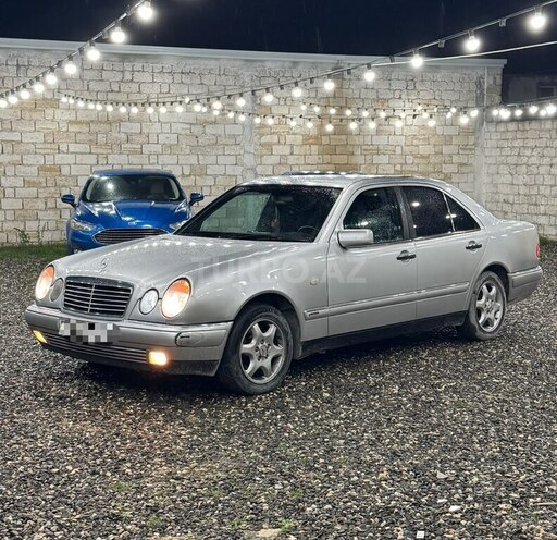 Mercedes E 230 1995, 345,000 km - 2.3 l - Bakı