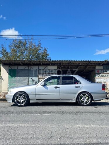 Mercedes C 280 1999, 328,815 km - 2.8 л - Balakən