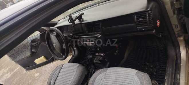 Opel Vectra 1996, 320,000 km - 1.8 l - Bakı