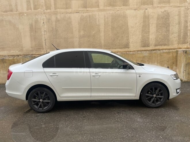 Skoda Rapid 2016, 244,000 km - 1.6 л - Bakı