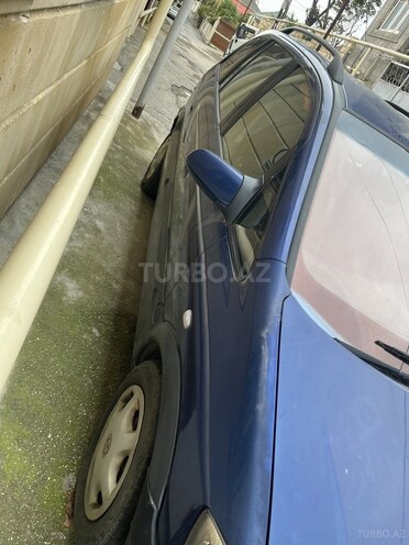 Opel Zafira 2003, 425,000 km - 2.2 л - Bakı