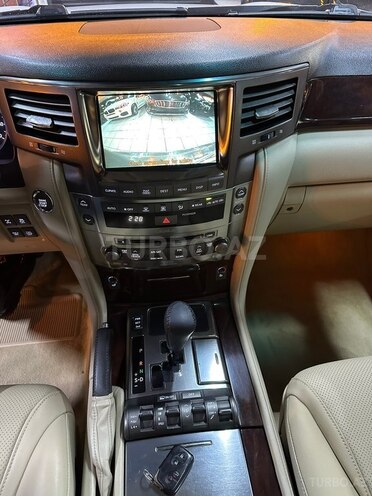 Lexus LX 570 2009, 229,300 km - 5.7 л - Bakı