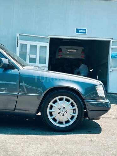 Mercedes 220 E 1995, 570,000 km - 2.2 l - Bakı