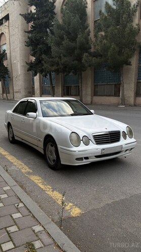 Mercedes E 220 2000, 400,000 km - 2.2 l - Bakı