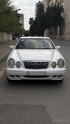 Mercedes E 220 2000, 400,000 km - 2.2 l - Bakı