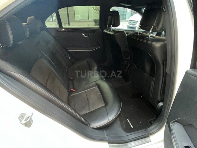 Mercedes E 200 2012, 220,535 km - 1.8 l - Bakı