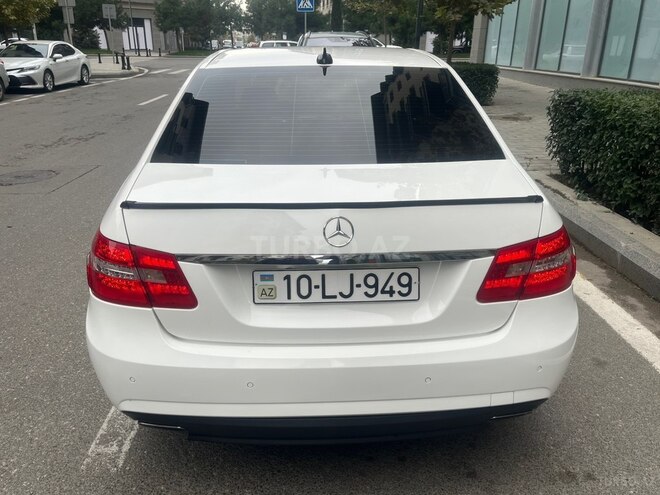 Mercedes E 200 2012, 220,535 km - 1.8 l - Bakı