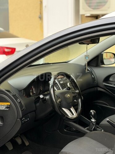 Kia  2009, 279,000 km - 1.6 l - Bakı