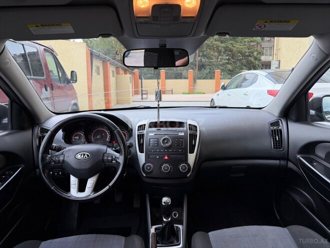 Kia  2009, 279,000 km - 1.6 l - Bakı