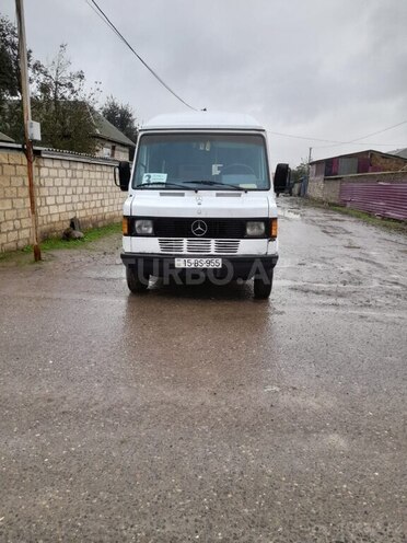 Mercedes 208 D 1994, 135,000 km - 2.2 л - Cəlilabad