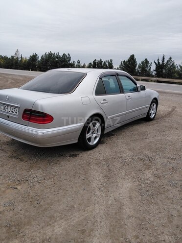 Mercedes E 240 1999, 401,322 km - 2.4 l - Hacıqabul