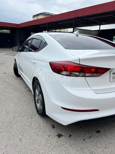 Hyundai Avante 2016, 220,262 km - 1.6 l - Bakı