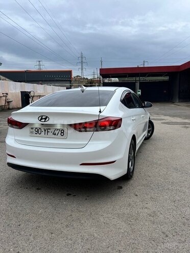Hyundai Avante 2016, 220,262 km - 1.6 l - Bakı