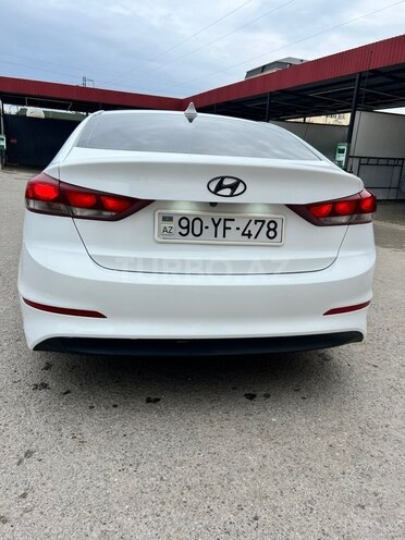Hyundai Avante 2016, 220,262 km - 1.6 l - Bakı