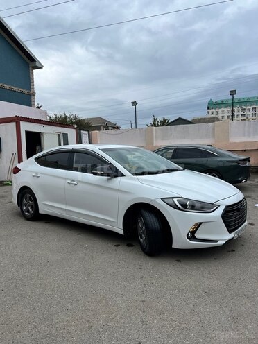 Hyundai Avante 2016, 220,262 km - 1.6 l - Bakı