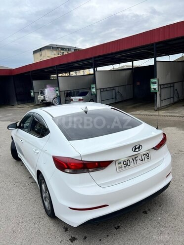 Hyundai Avante 2016, 220,262 km - 1.6 l - Bakı