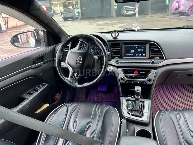 Hyundai Avante 2016, 220,262 km - 1.6 l - Bakı