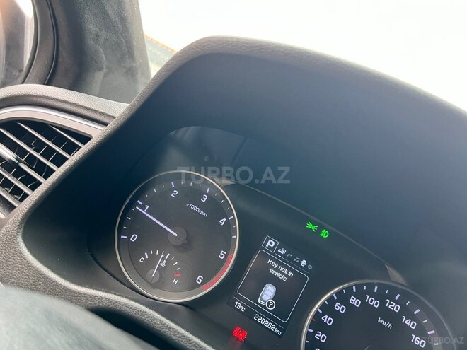 Hyundai Avante 2016, 220,262 km - 1.6 l - Bakı