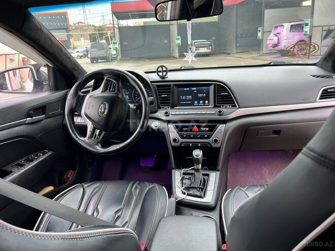 Hyundai Avante 2016, 220,262 km - 1.6 l - Bakı