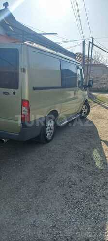 Ford Transit 2009, 240,000 km - 2.2 l - Quba