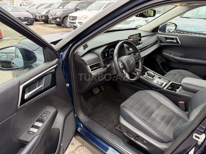 Mitsubishi Outlander 2023, 41,000 km - 2.5 l - Bakı