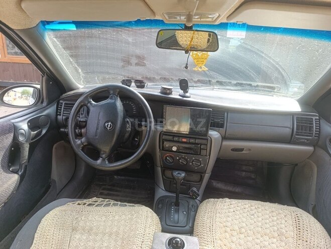 Opel Vectra 1996, 400,000 km - 1.6 l - Bakı