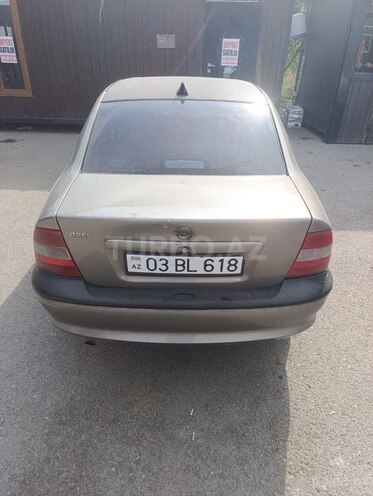 Opel Vectra 1996, 400,000 km - 1.6 l - Bakı