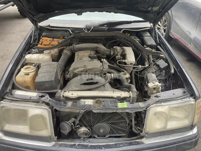 Mercedes 200 E 1995, 700,000 km - 2.0 l - Bakı