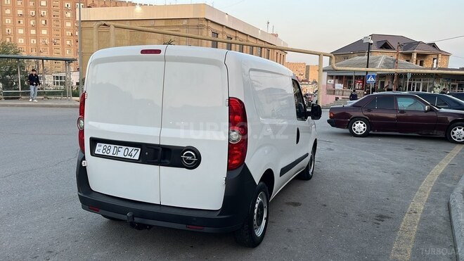Opel Combo 2014, 190,000 km - 1.3 l - Bakı