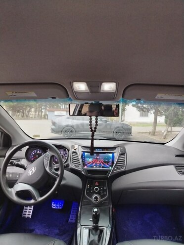Hyundai Elantra 2015, 220,281 km - 1.8 l - Sumqayıt